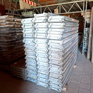 Bestandsfoto Belag-Nachschubpaket kurz — 84 U-Stahlboden 0,73 x 0,32 m + 