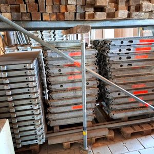 Bestandsfoto Belag-Nachschubpaket kurz — 84 U-Stahlboden 0,73 x 0,32 m + 